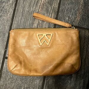 Kelly Wynne Wristlet